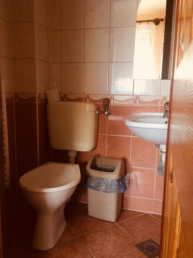 Rózsakert Panzió Hotel Nyíregyháza Exterior foto