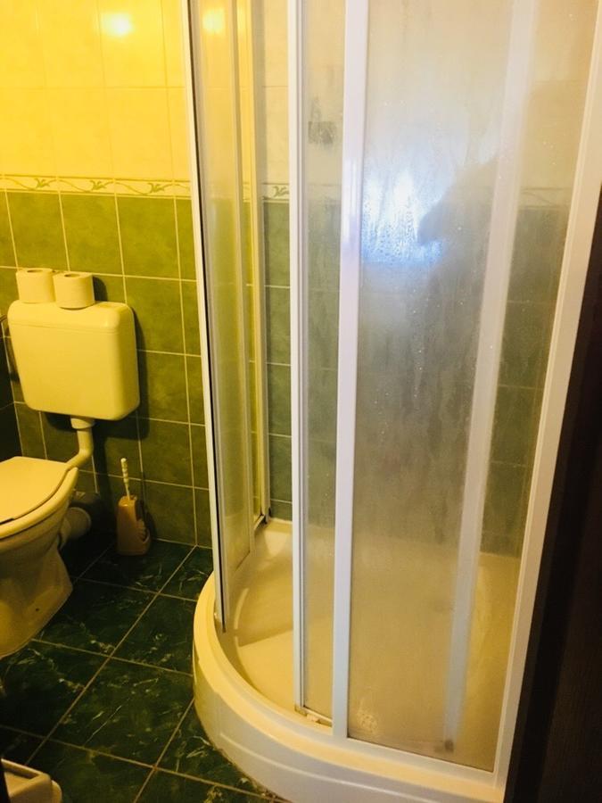 Rózsakert Panzió Hotel Nyíregyháza Exterior foto
