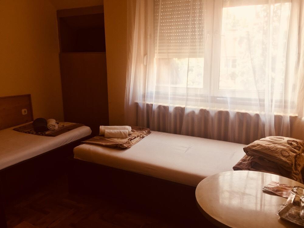 Rózsakert Panzió Hotel Nyíregyháza Exterior foto